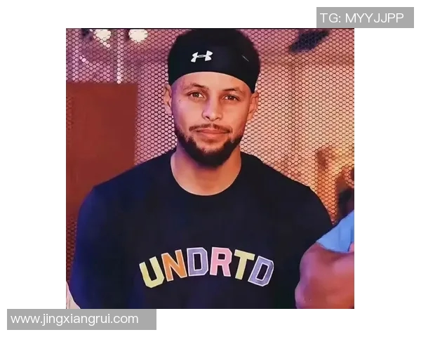 七月篮球明星头像大集合展现他们的风采与魅力 七月篮球明星头像大集合展现他们的风采与魅力